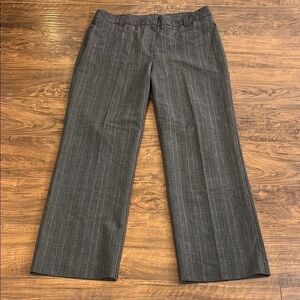 Women’s Roz & Ali Chic Gray Pinstripe Trousers, Sz. 14